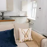 Pine بيت للعطل *